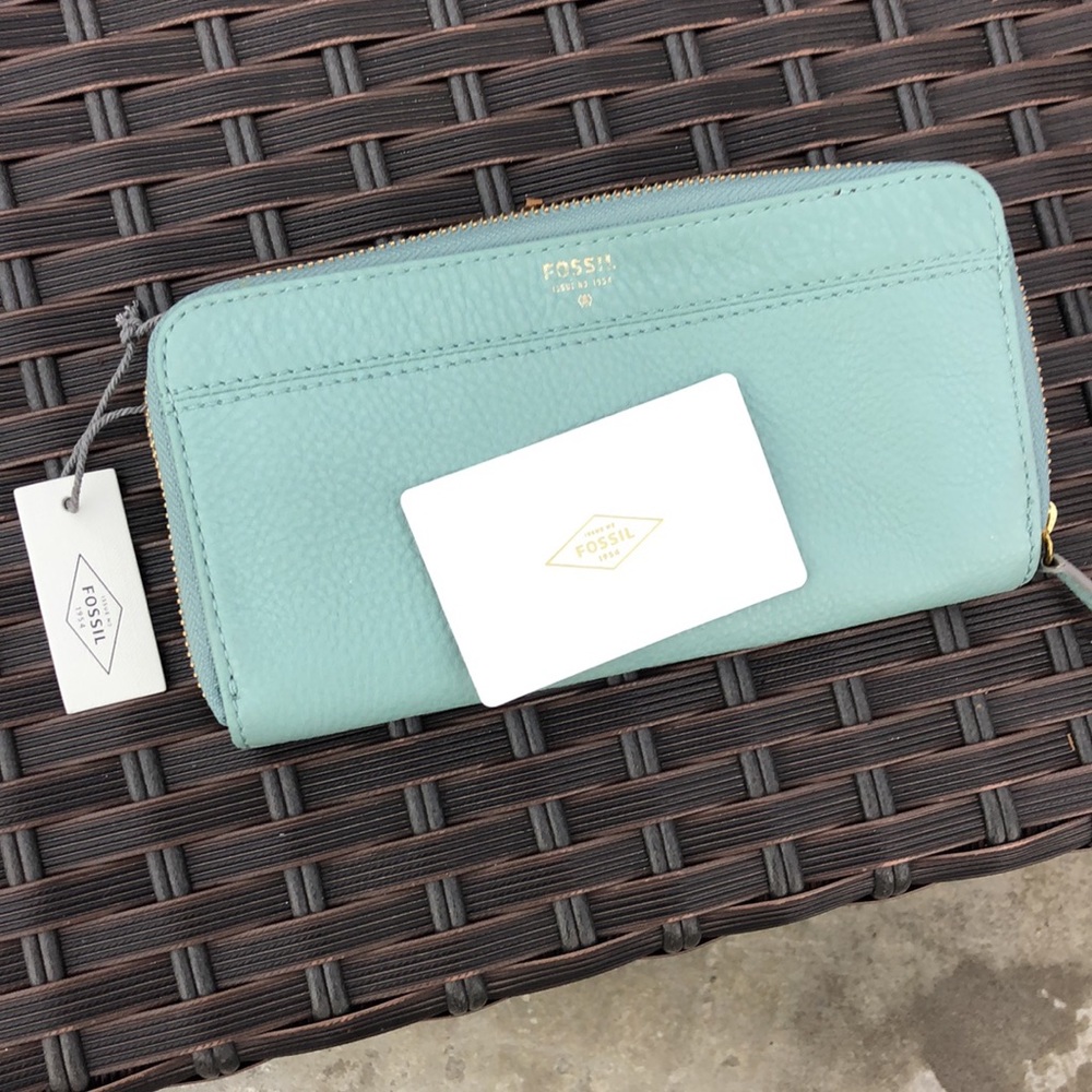 Fossil wallet - Picture 3 of 4